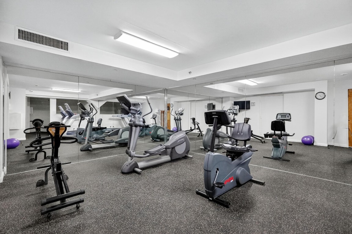 Biscayne Cove - Residential