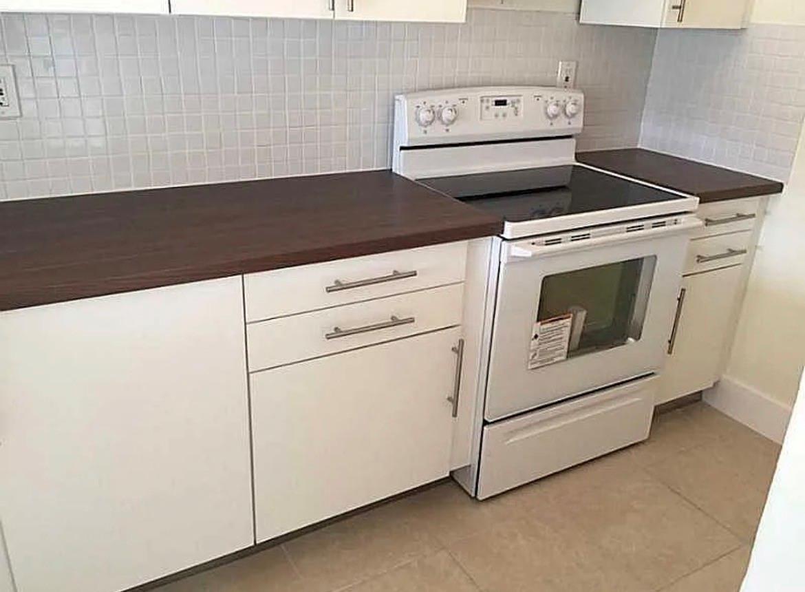 LE MIRAGE CONDO - Residential Lease