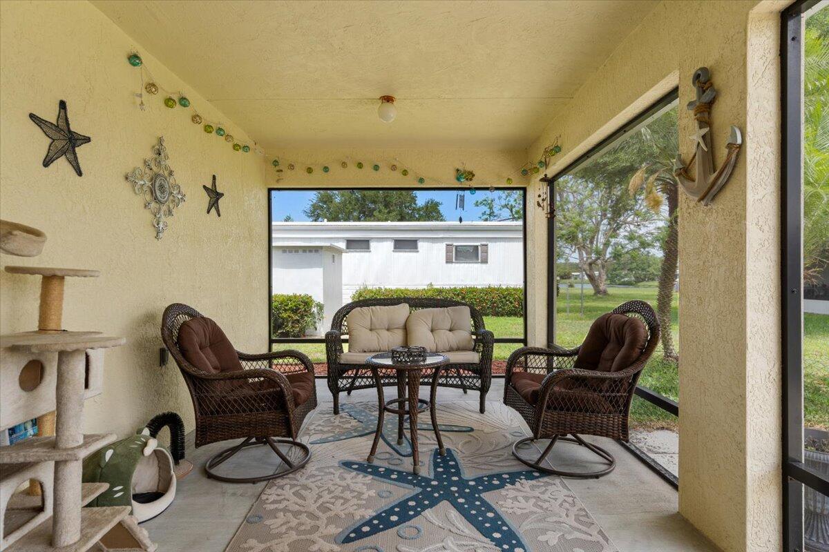 SPANISH LAKES ONE LEASEHO - Residential