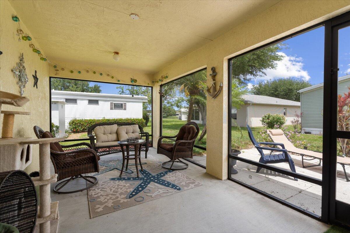 SPANISH LAKES ONE LEASEHO - Residential