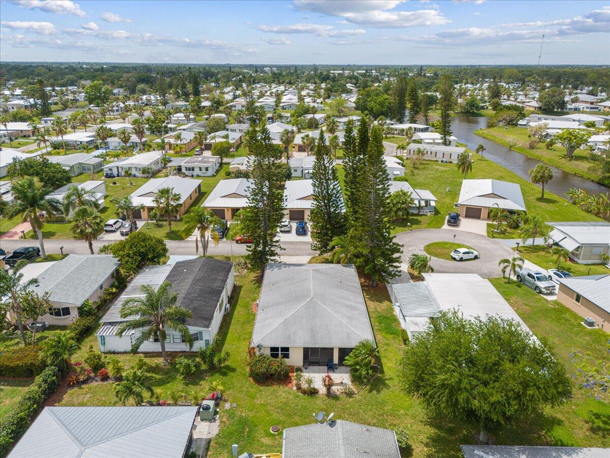 SPANISH LAKES ONE LEASEHO - Residential