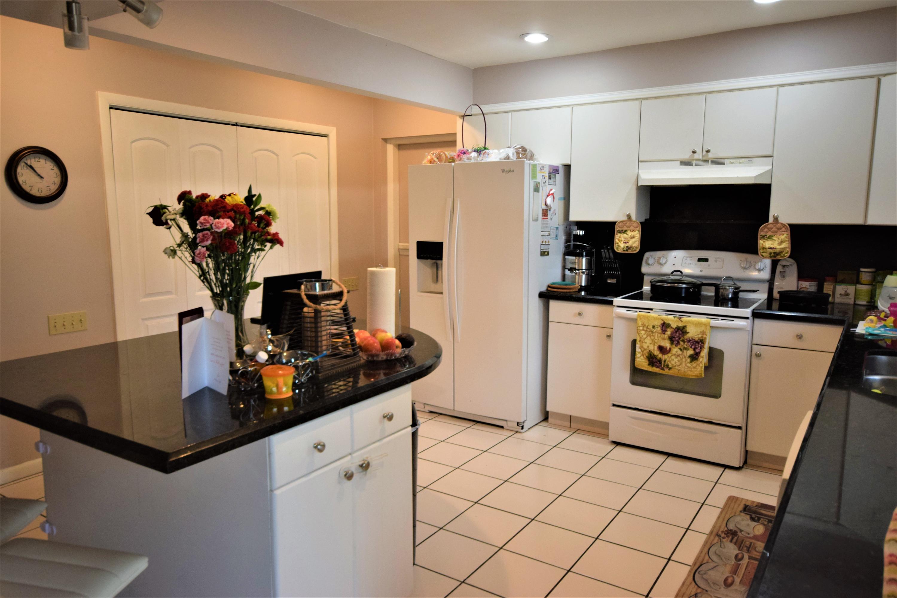 GOLFVIEW HARBOUR 1ST SEC - Residential