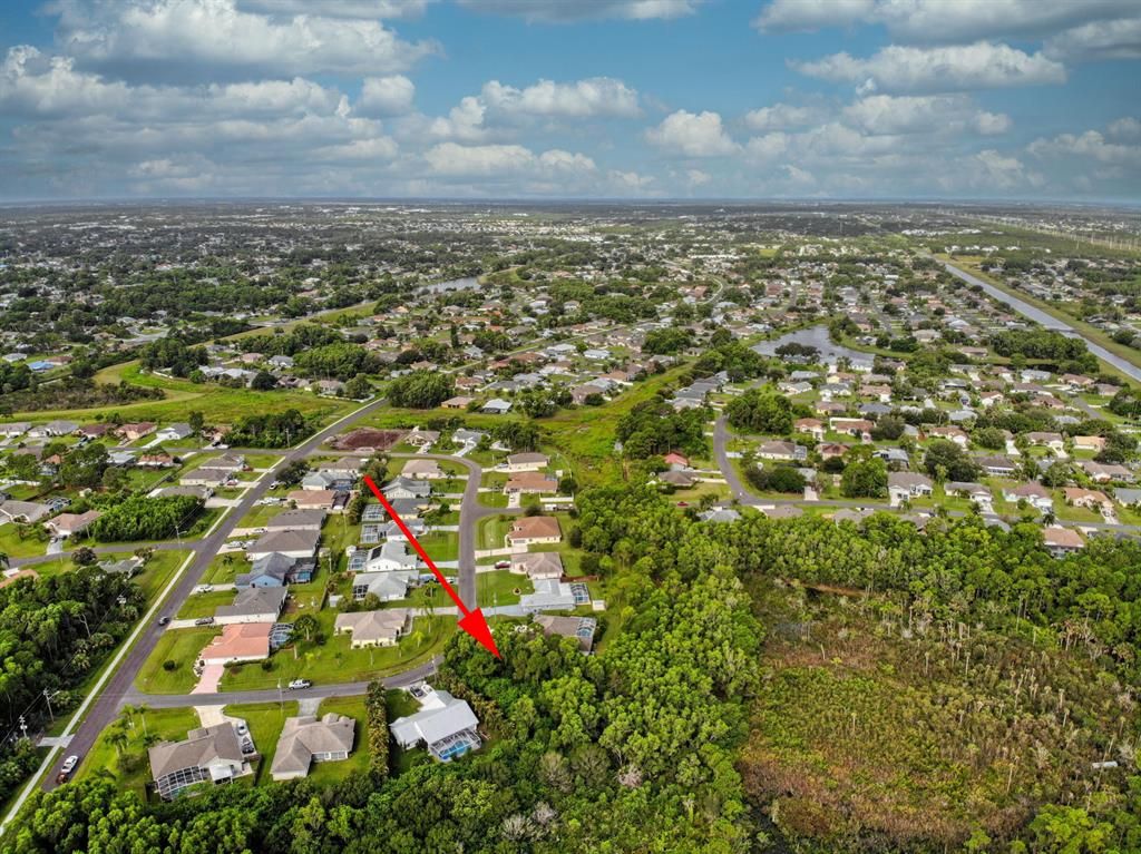 Photo of 6824 NW Hogate Circle, Port Saint Lucie, FL 34983 (MLS # R10738316)