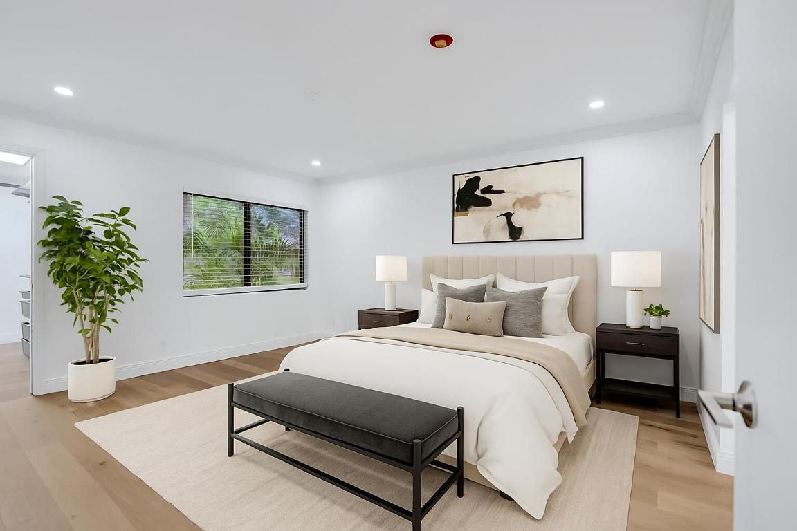 RAINBERRY BAY - Residential