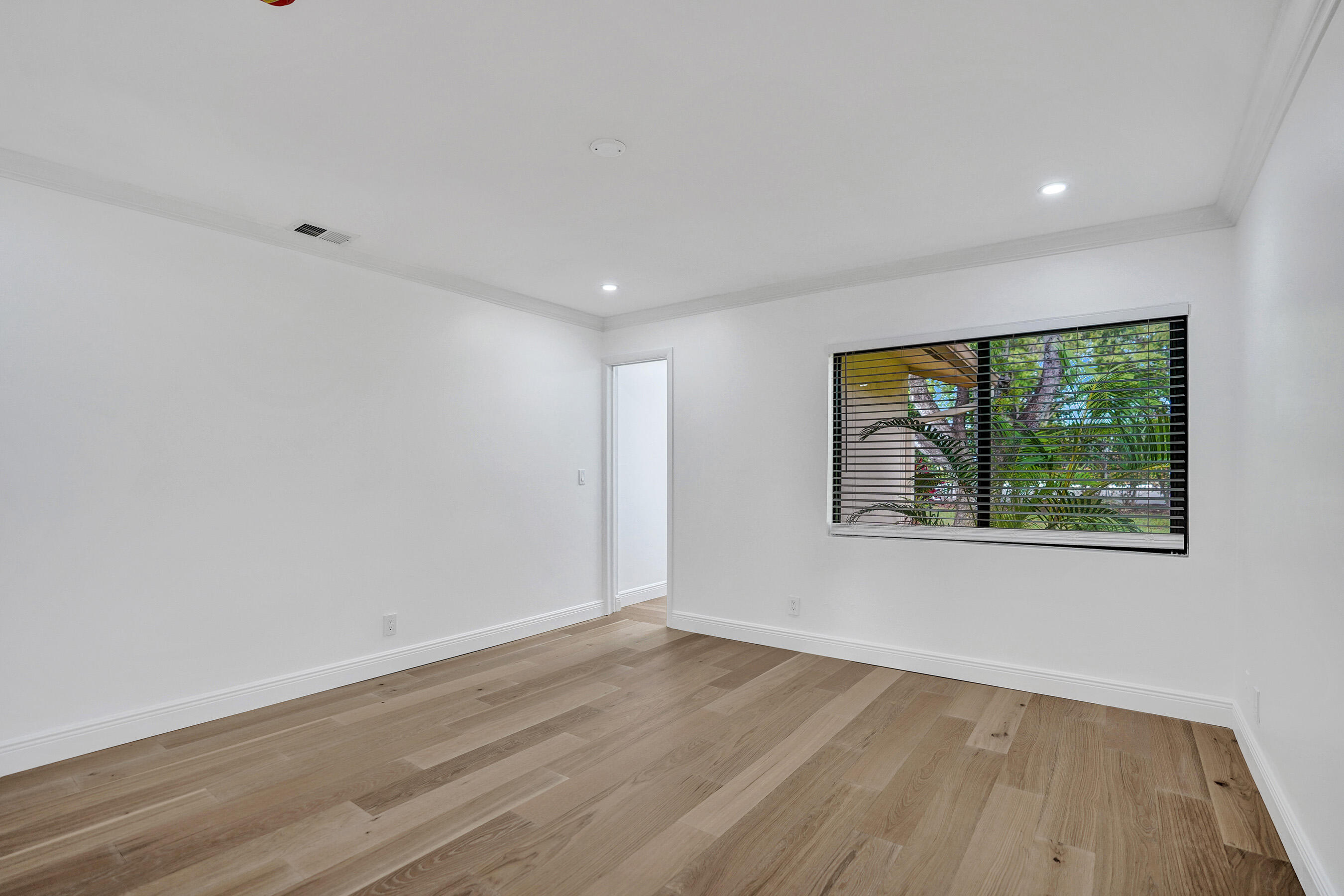 RAINBERRY BAY - Residential