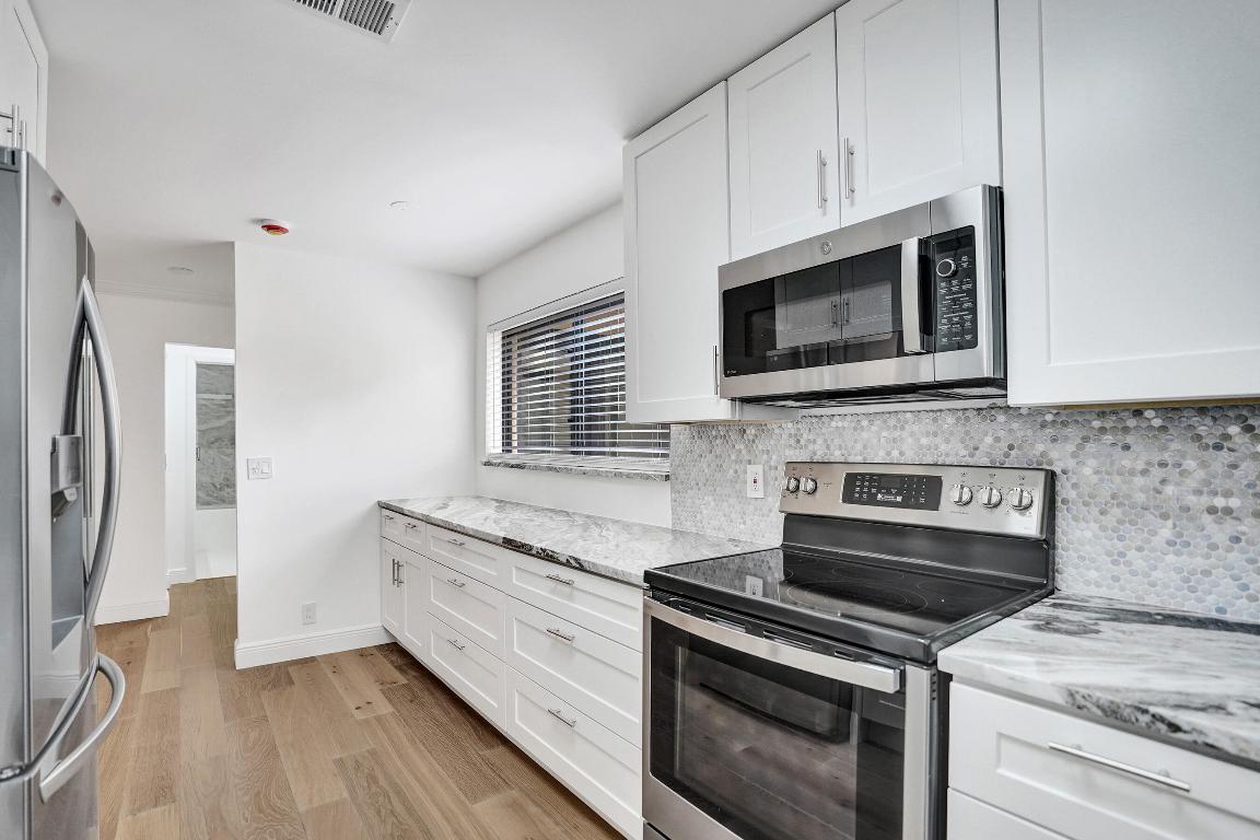 RAINBERRY BAY - Residential