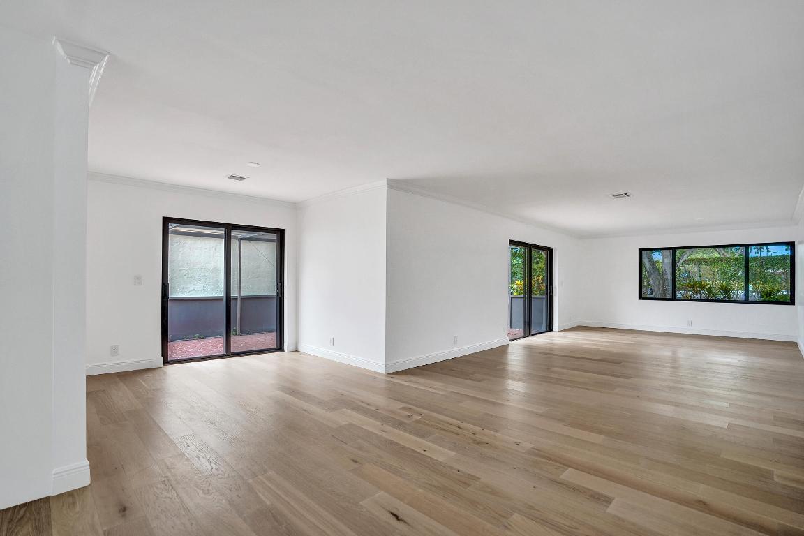 RAINBERRY BAY - Residential