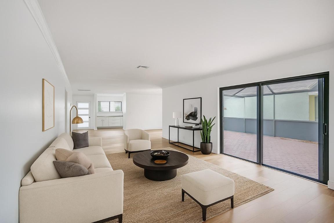 RAINBERRY BAY - Residential