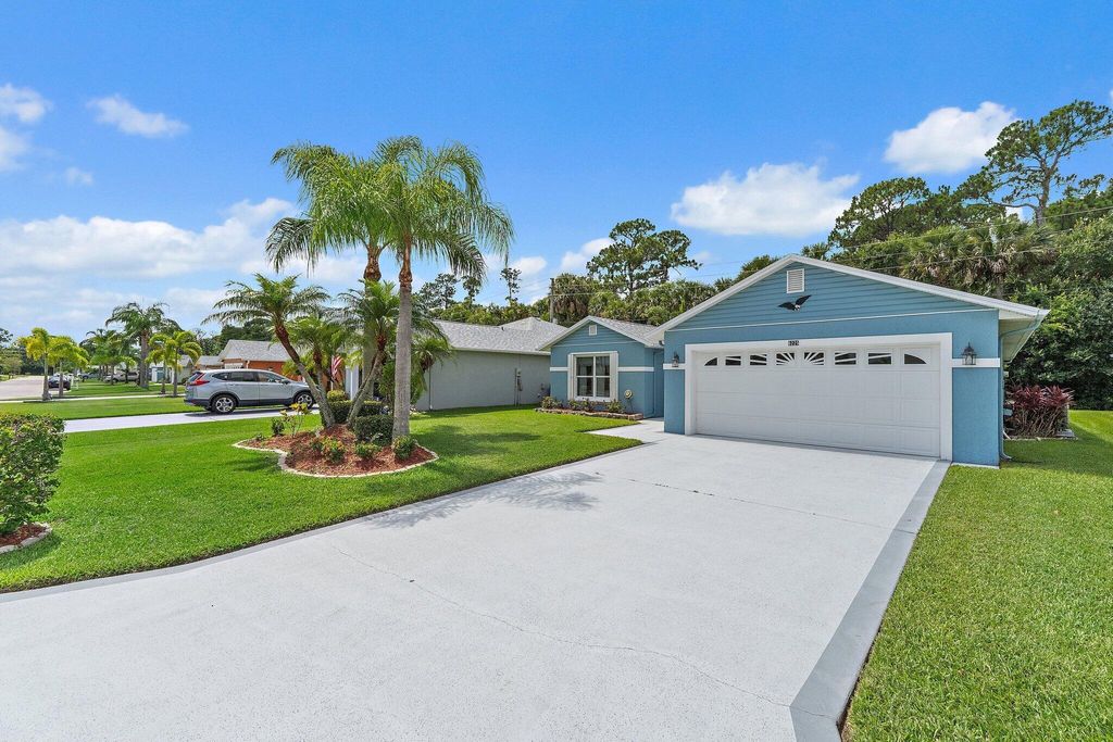 Photo of 6225 Alexandria Circle, Fort Pierce, FL 34982 (MLS # R11099407)