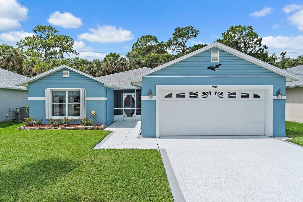 Photo of 6225 Alexandria Circle, Fort Pierce, FL 34982 (MLS # R11099407)