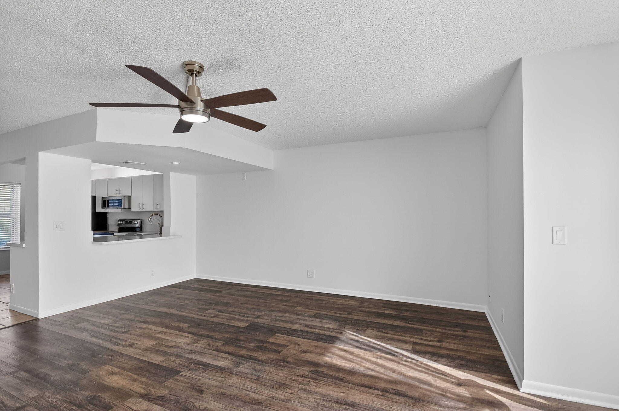 CHARTER CLUB OF PALM BEACH - Residential