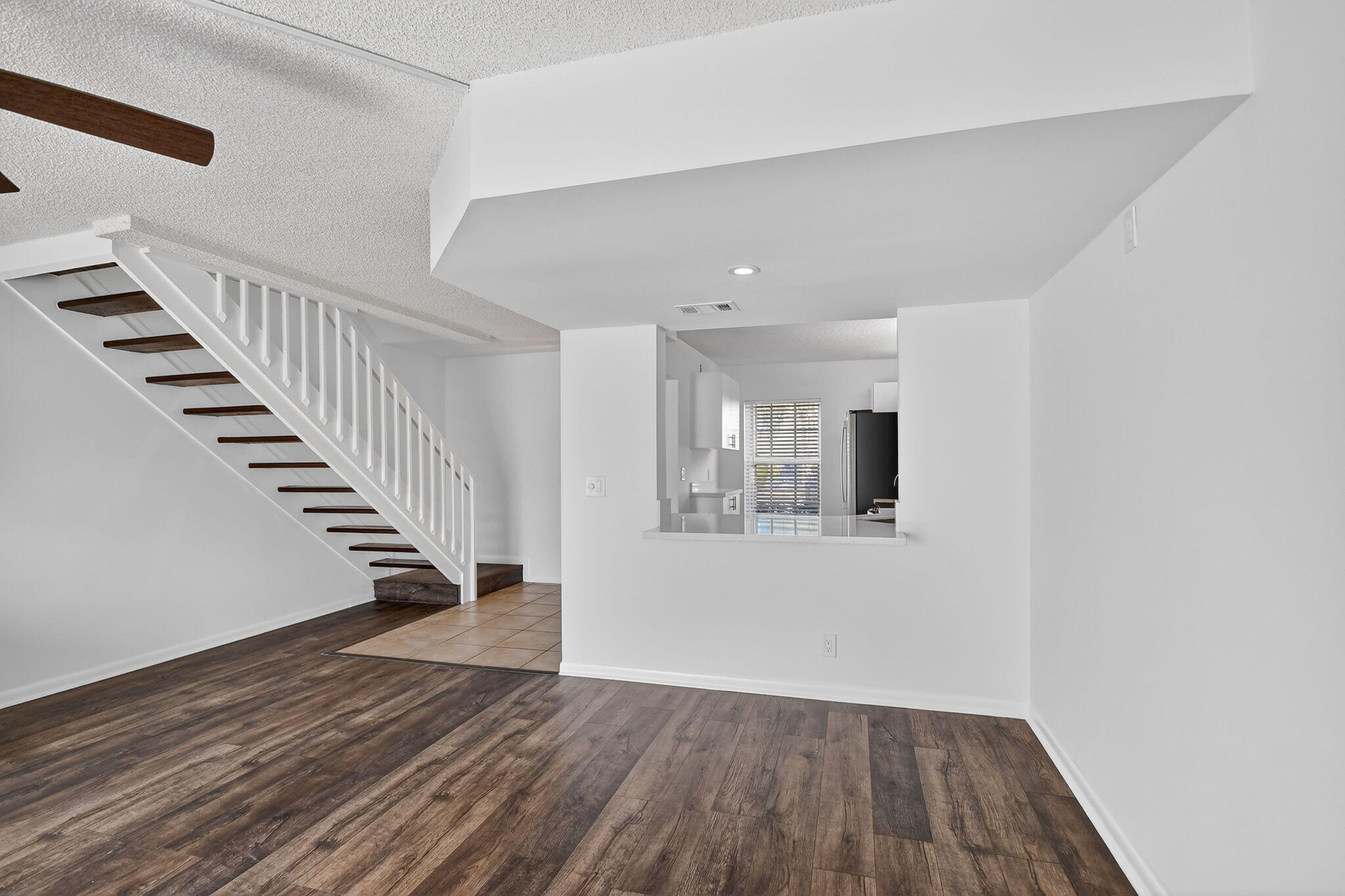 CHARTER CLUB OF PALM BEACH - Residential