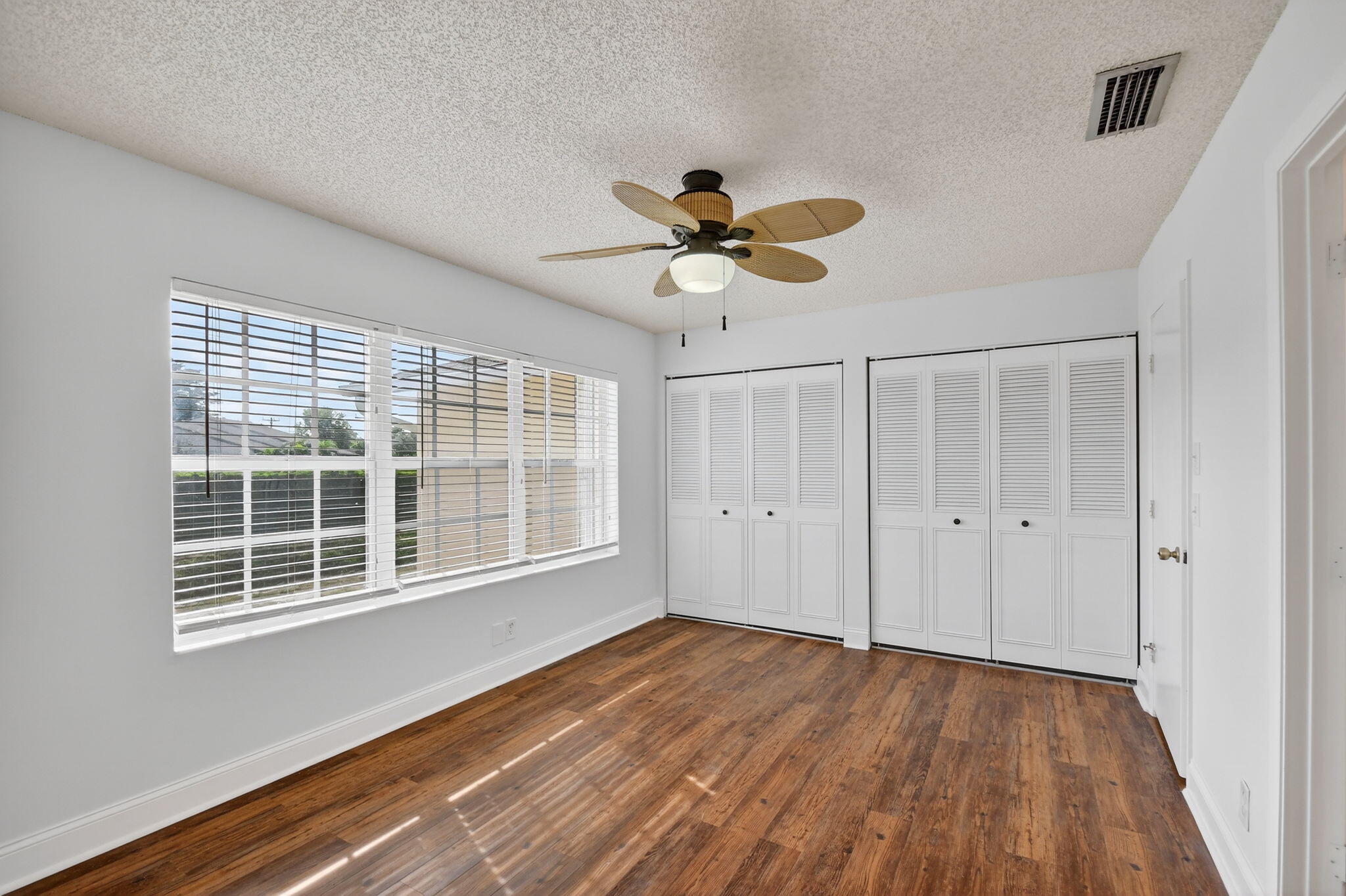 CHARTER CLUB OF PALM BEACH - Residential