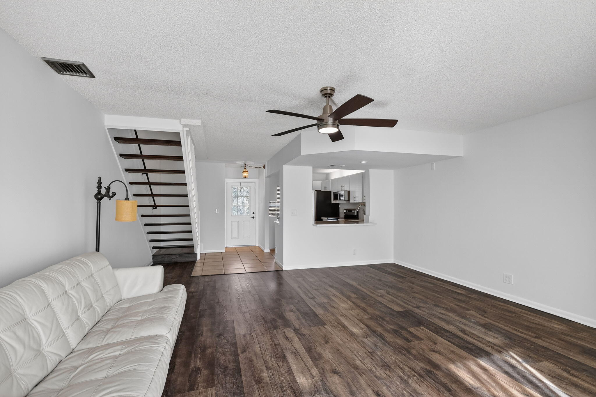 CHARTER CLUB OF PALM BEACH - Residential