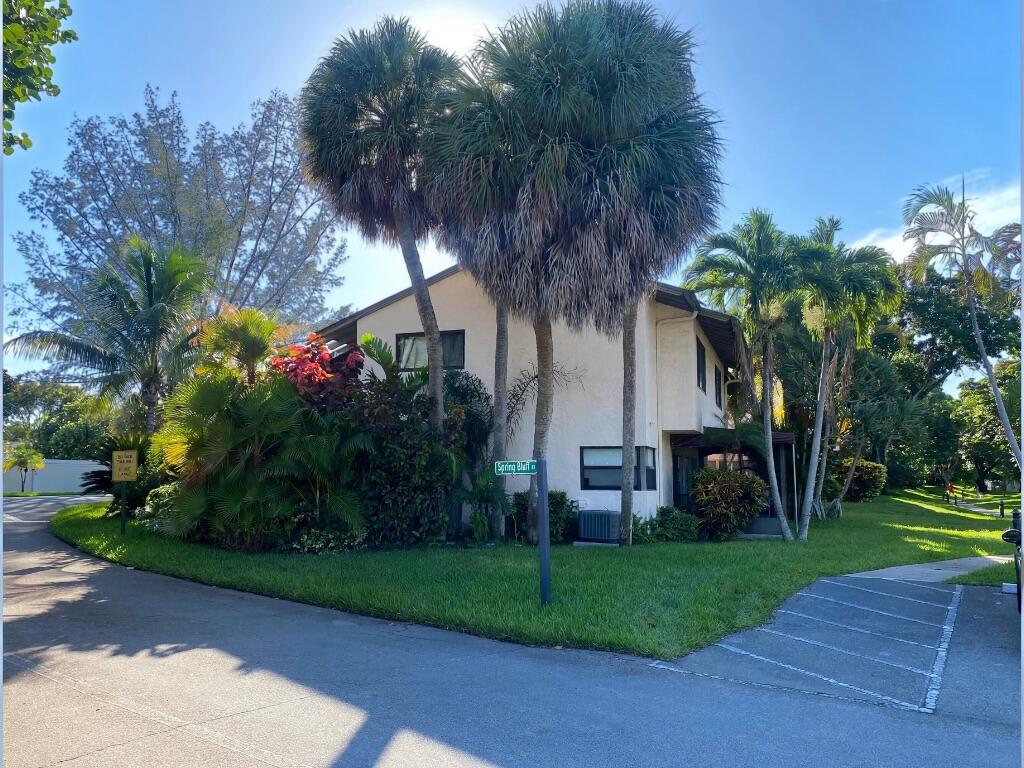 3400 Spring Bluff Place