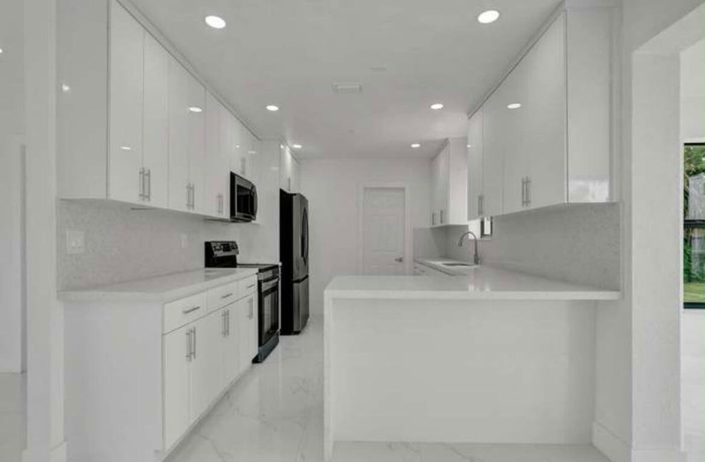 Photo of 2301 ALCAZAR DR, Miramar, FL 33023 (MLS # B26081014)