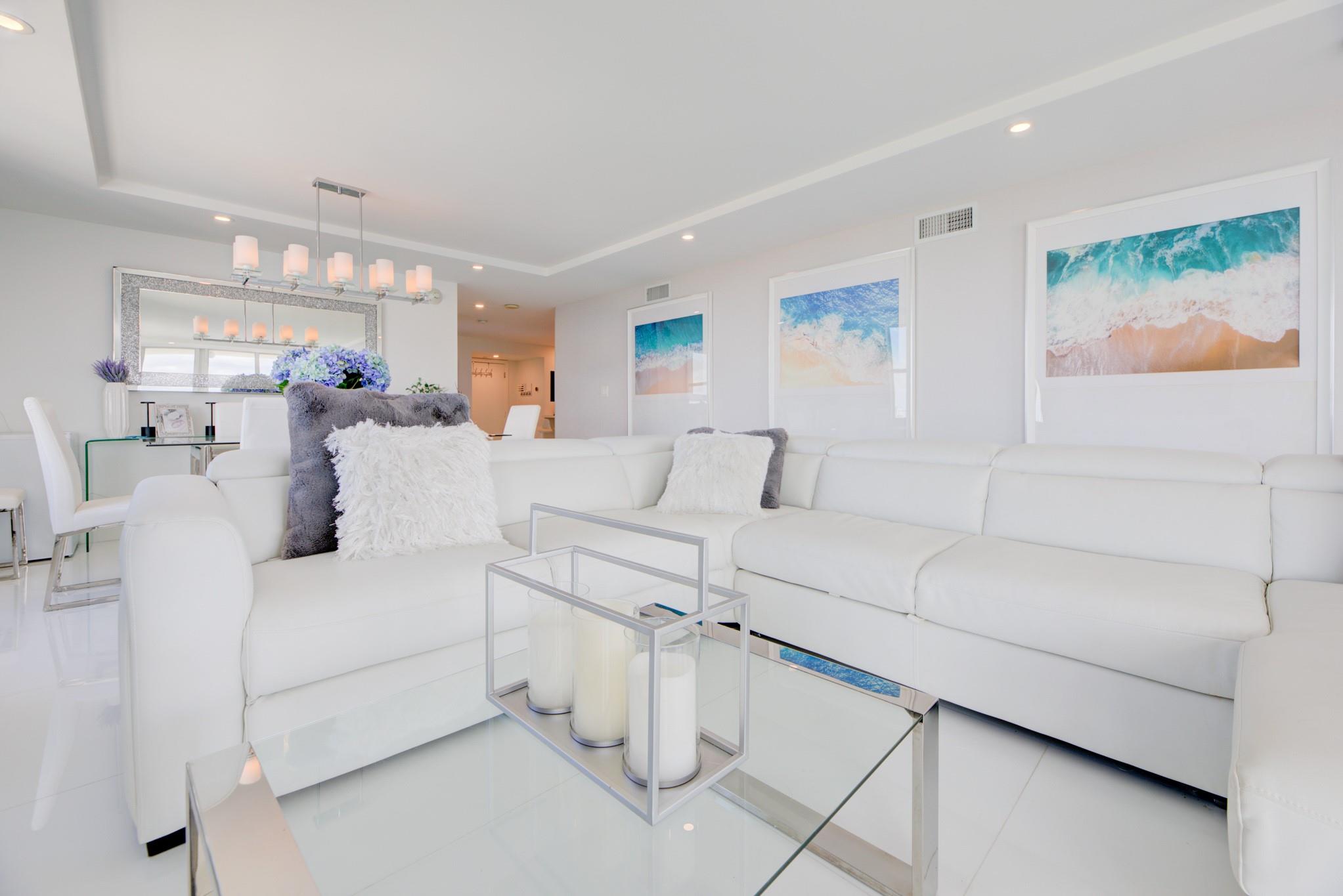 Venetian Condominium - Residential