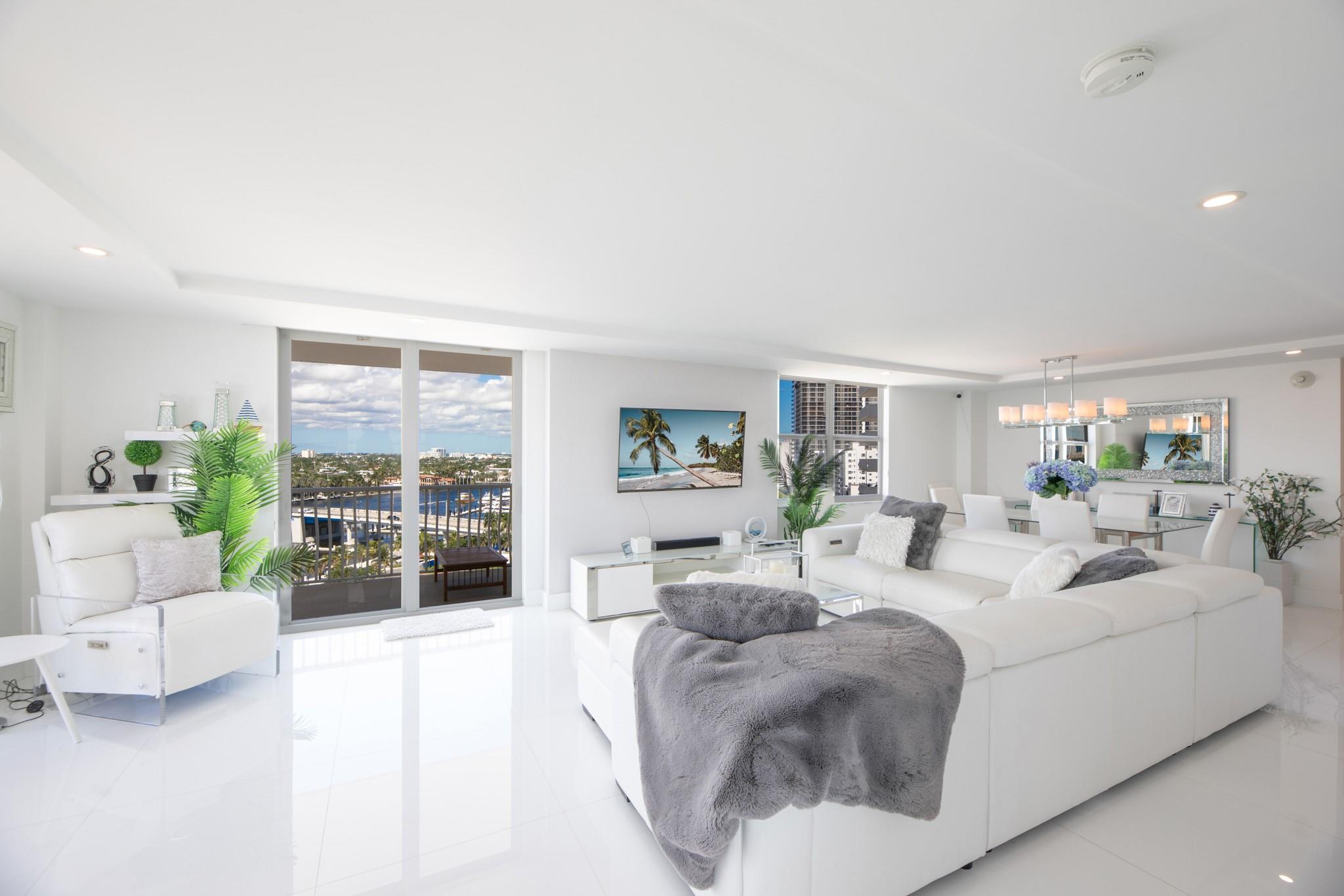 Venetian Condominium - Residential