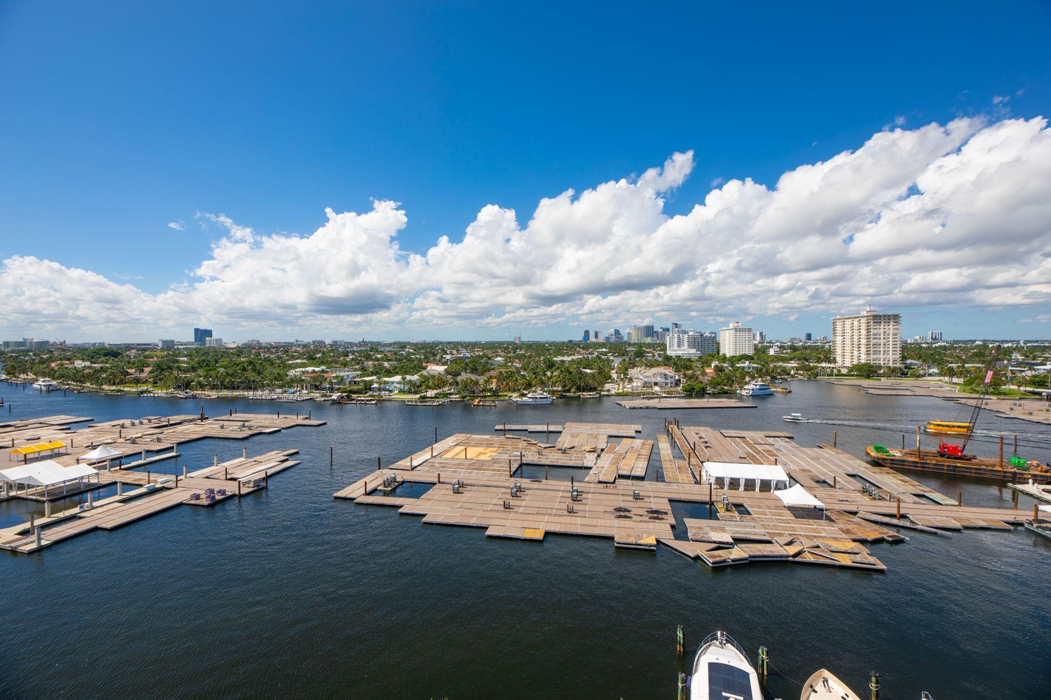 Venetian Condominium - Residential