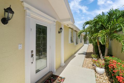 A home in Port St Lucie