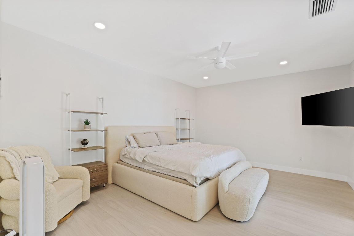 BILTMORE HEIGHTS RED RD ADDN 1ST - Residential