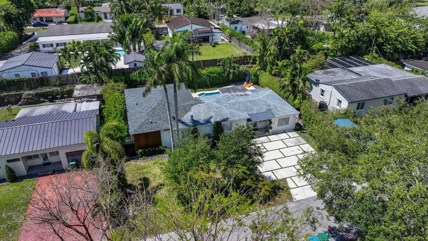 BILTMORE HEIGHTS RED RD ADDN 1ST - Residential