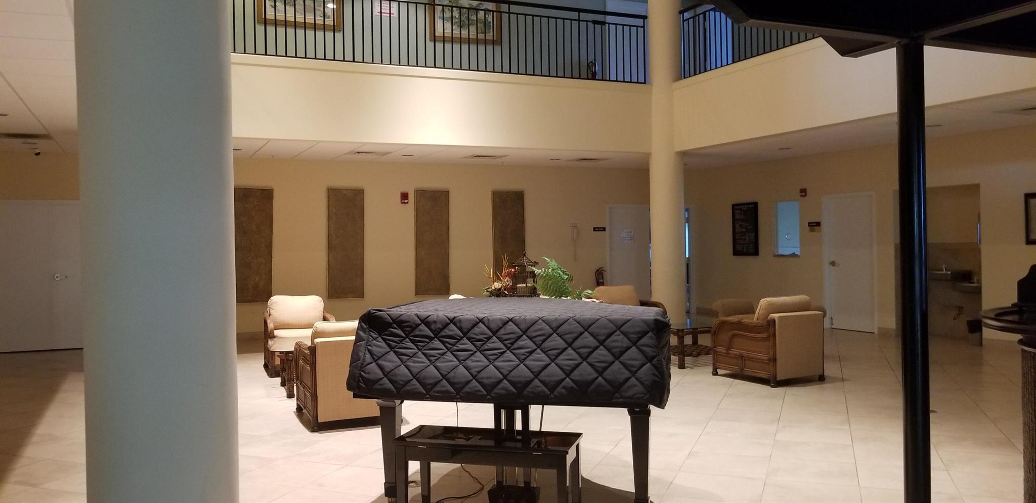 VILLAGE ROYALE ON THE GRE - Residential Lease