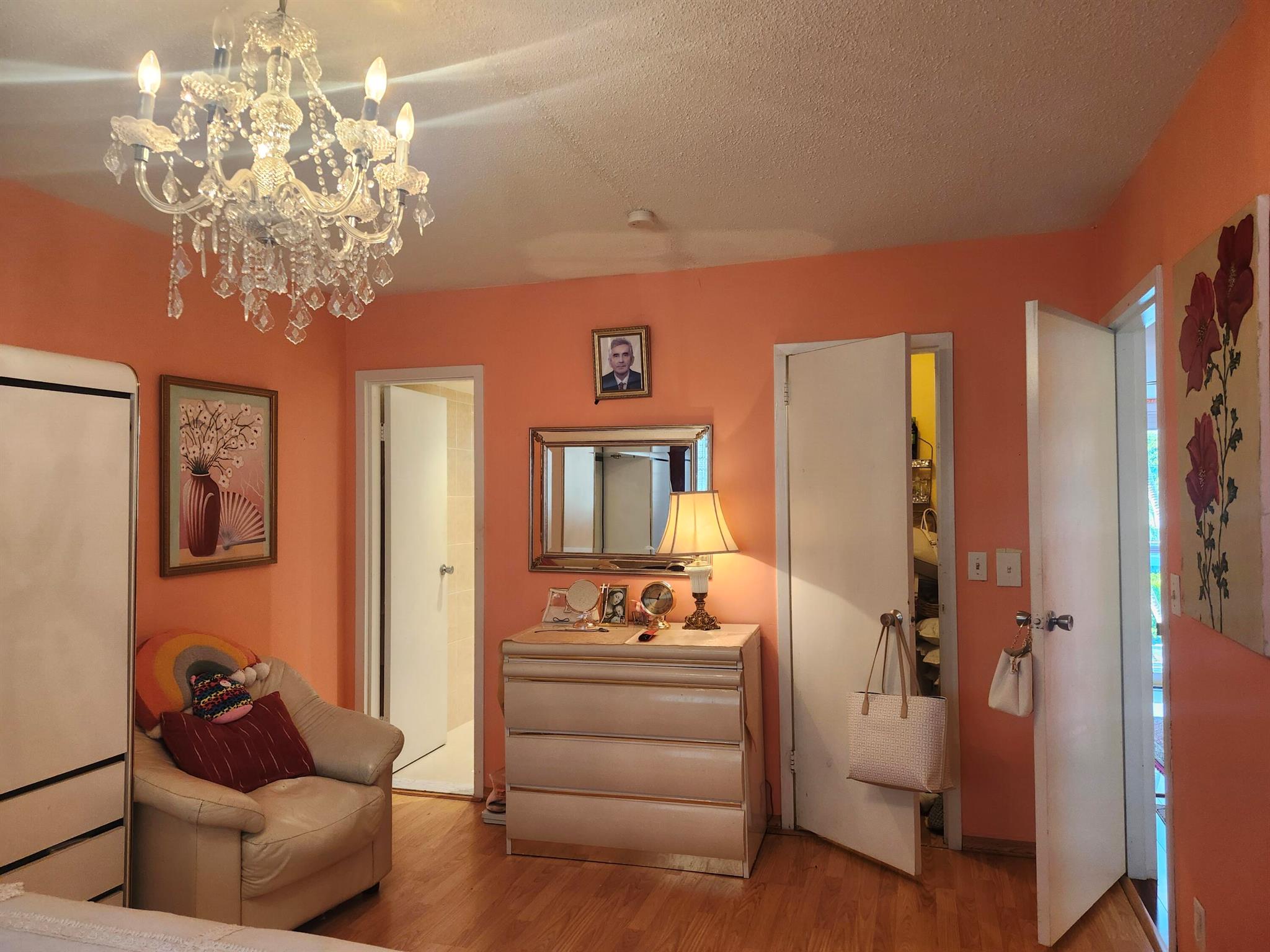 2400 NE 1st Lane 206