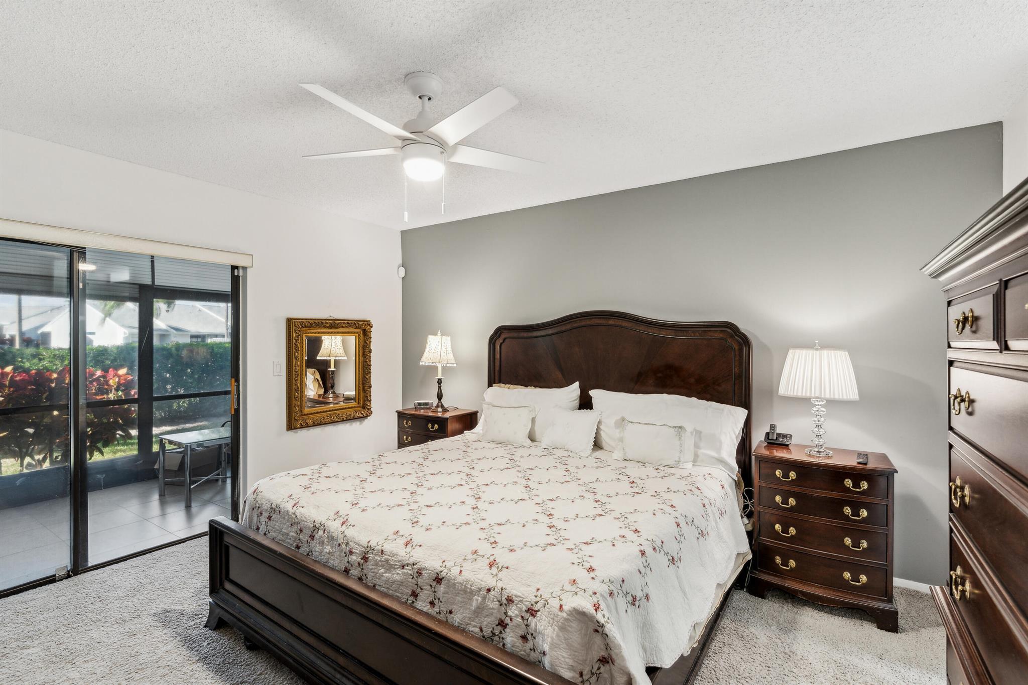 SOUTHPOINTE / COUNTRY GRE - Residential