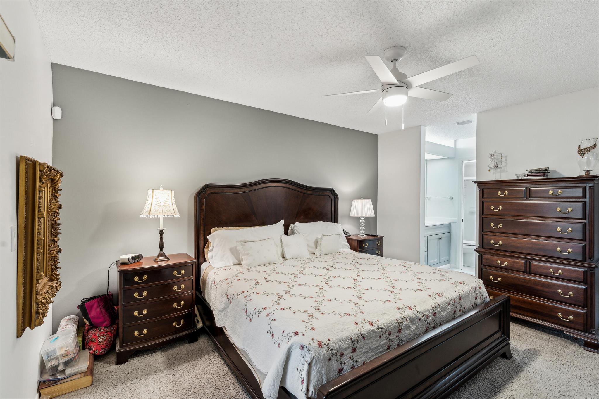 SOUTHPOINTE / COUNTRY GRE - Residential