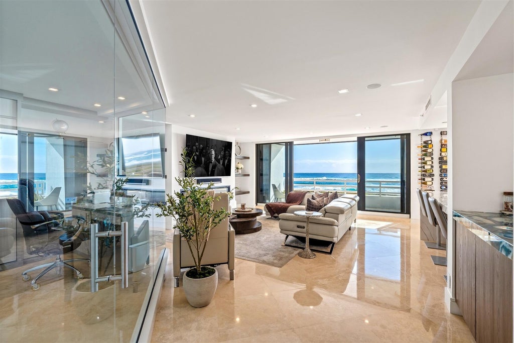 Photo of 1400 S Ocean Boulevard #N-103, Boca Raton, FL 33432 (MLS # B26079137)