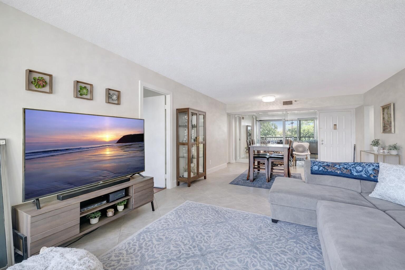 5260 NW 2nd Avenue 307