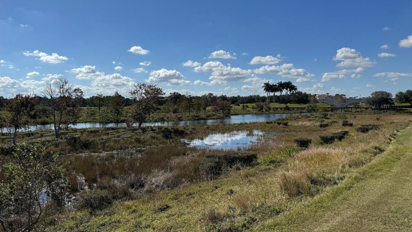 METES AND BOUNDS - Land