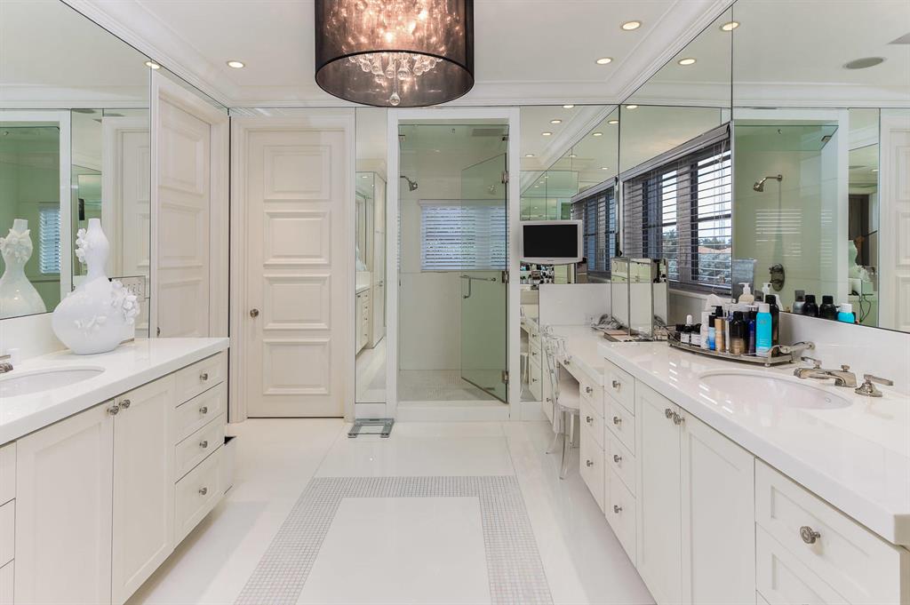 PARANGON - Residential