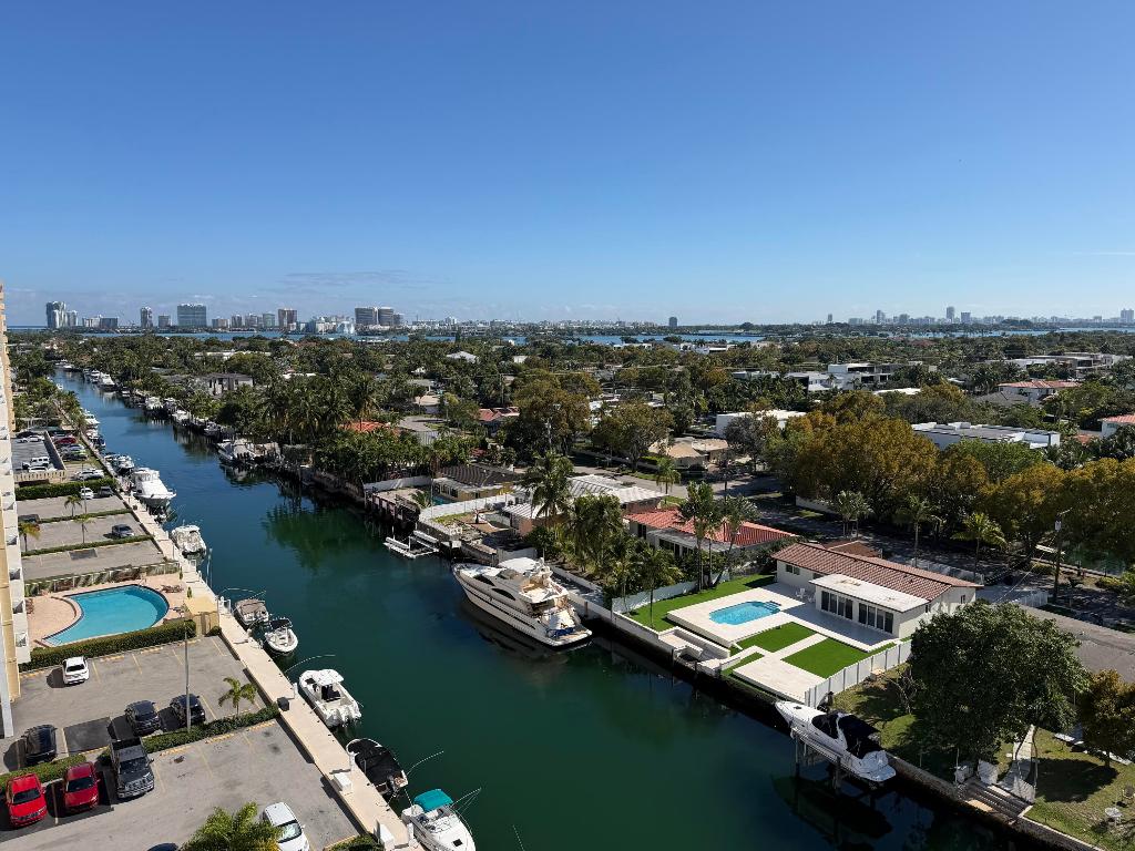 KEYSTONE TOWER - Residential