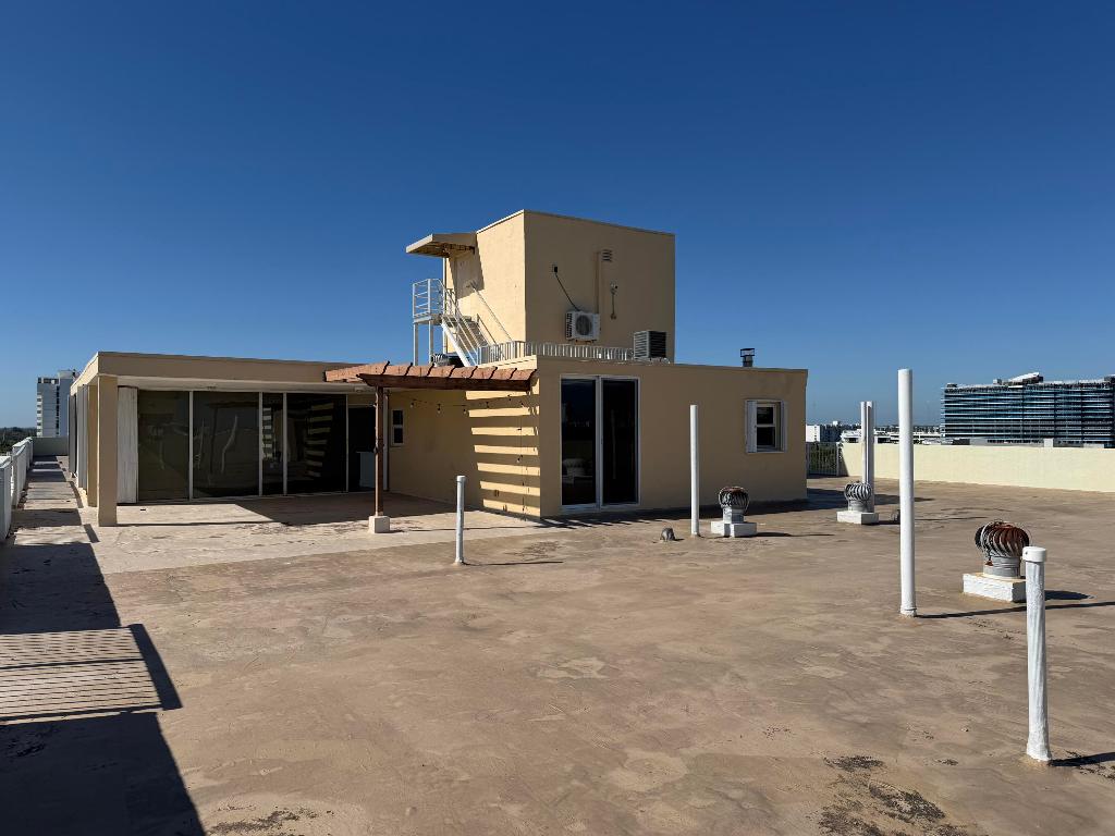 KEYSTONE TOWER - Residential