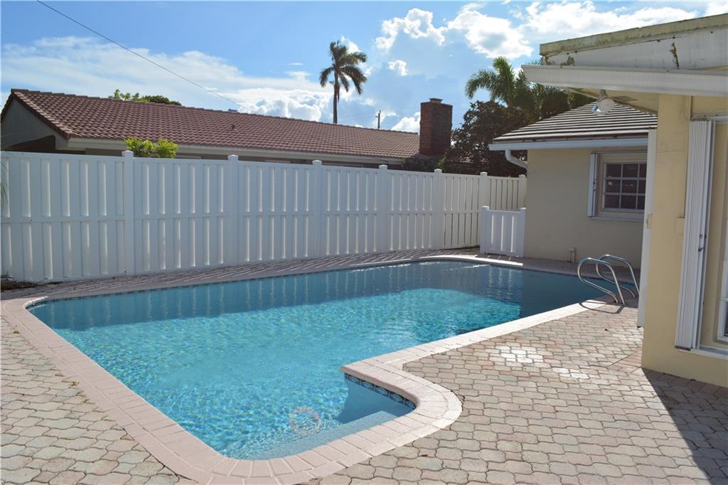 Coral Ridge Isles 45-47 B - Residential