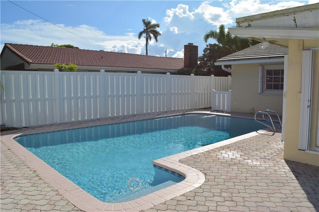 Coral Ridge Isles 45-47 B - Residential