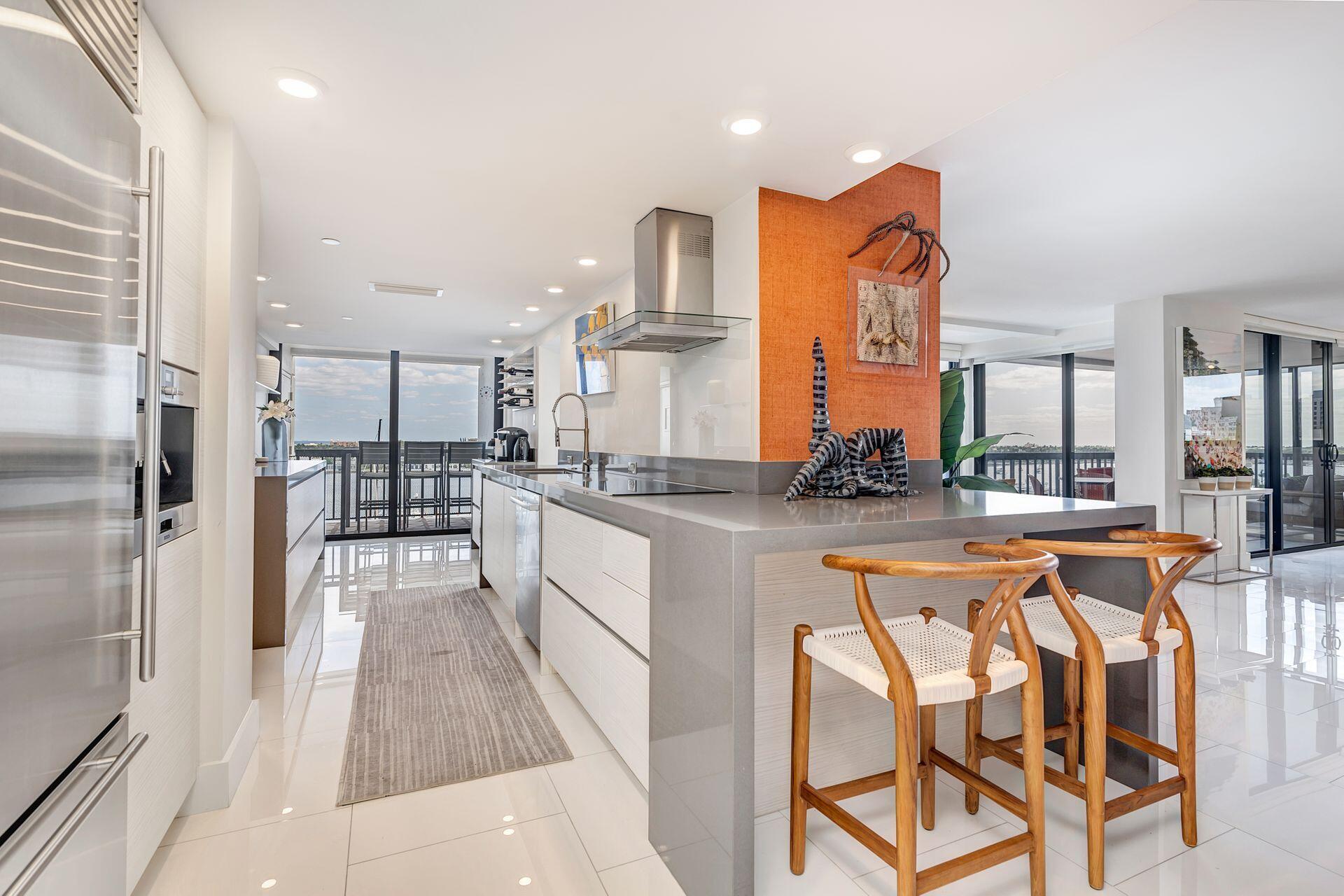 WATERVIEW TOWERS CONDO - Residential