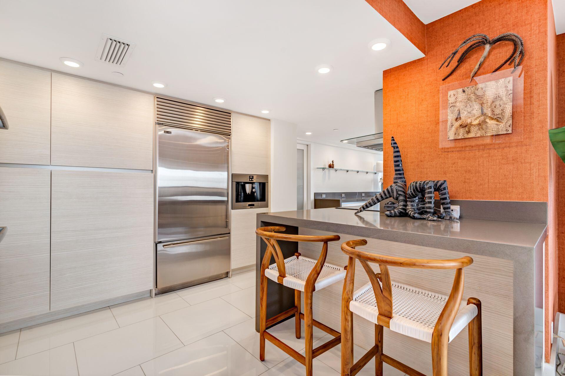 WATERVIEW TOWERS CONDO - Residential