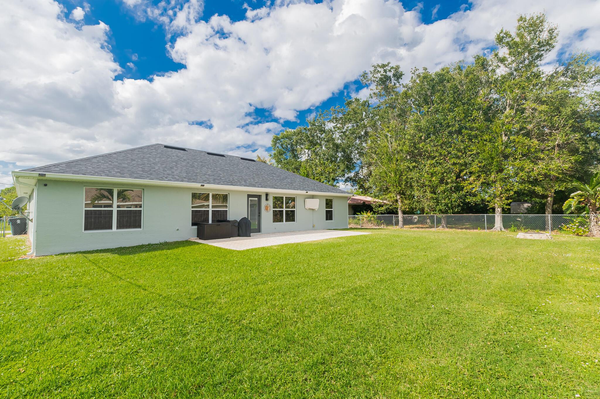 PORT ST LUCIE SECTION 27 - Residential