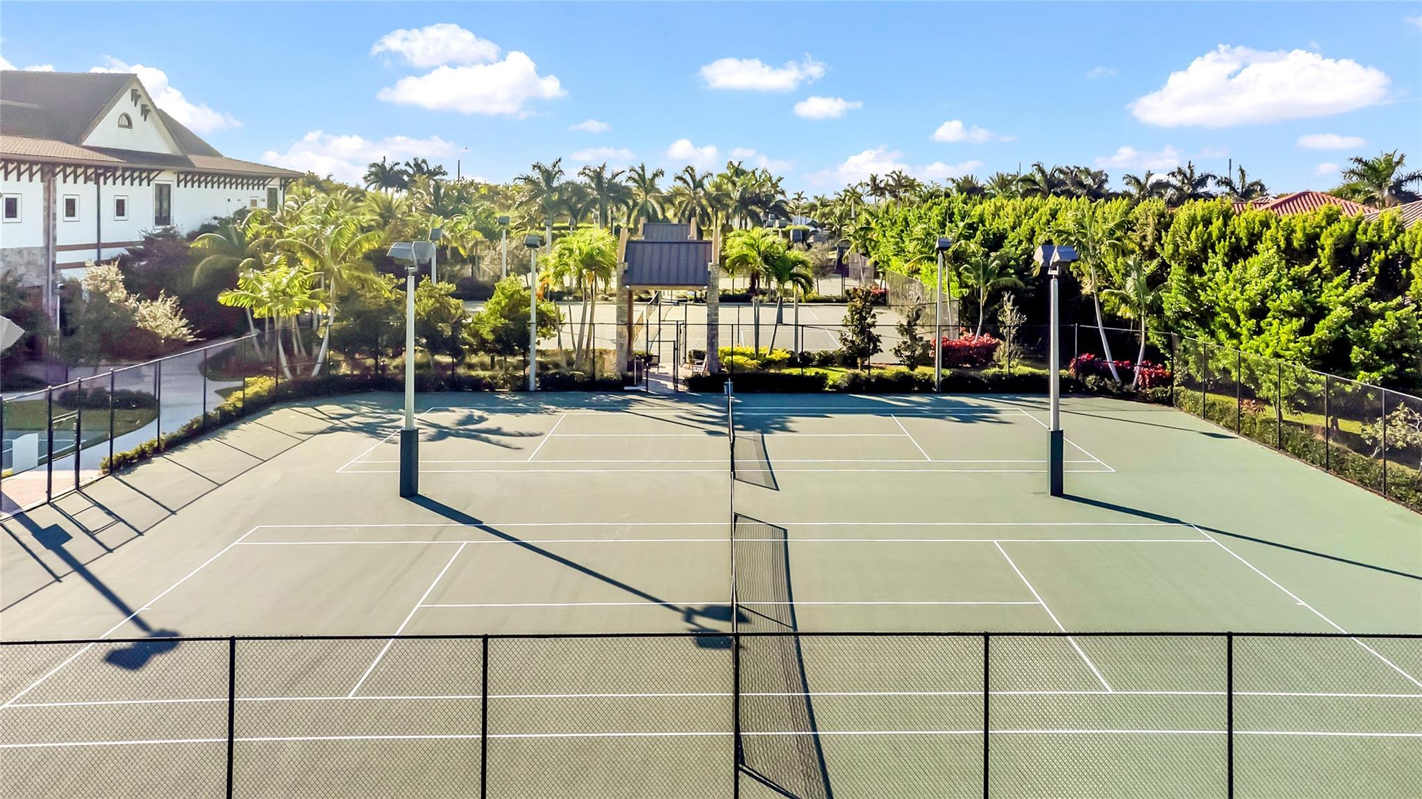 Debuys 180-147 B - Residential