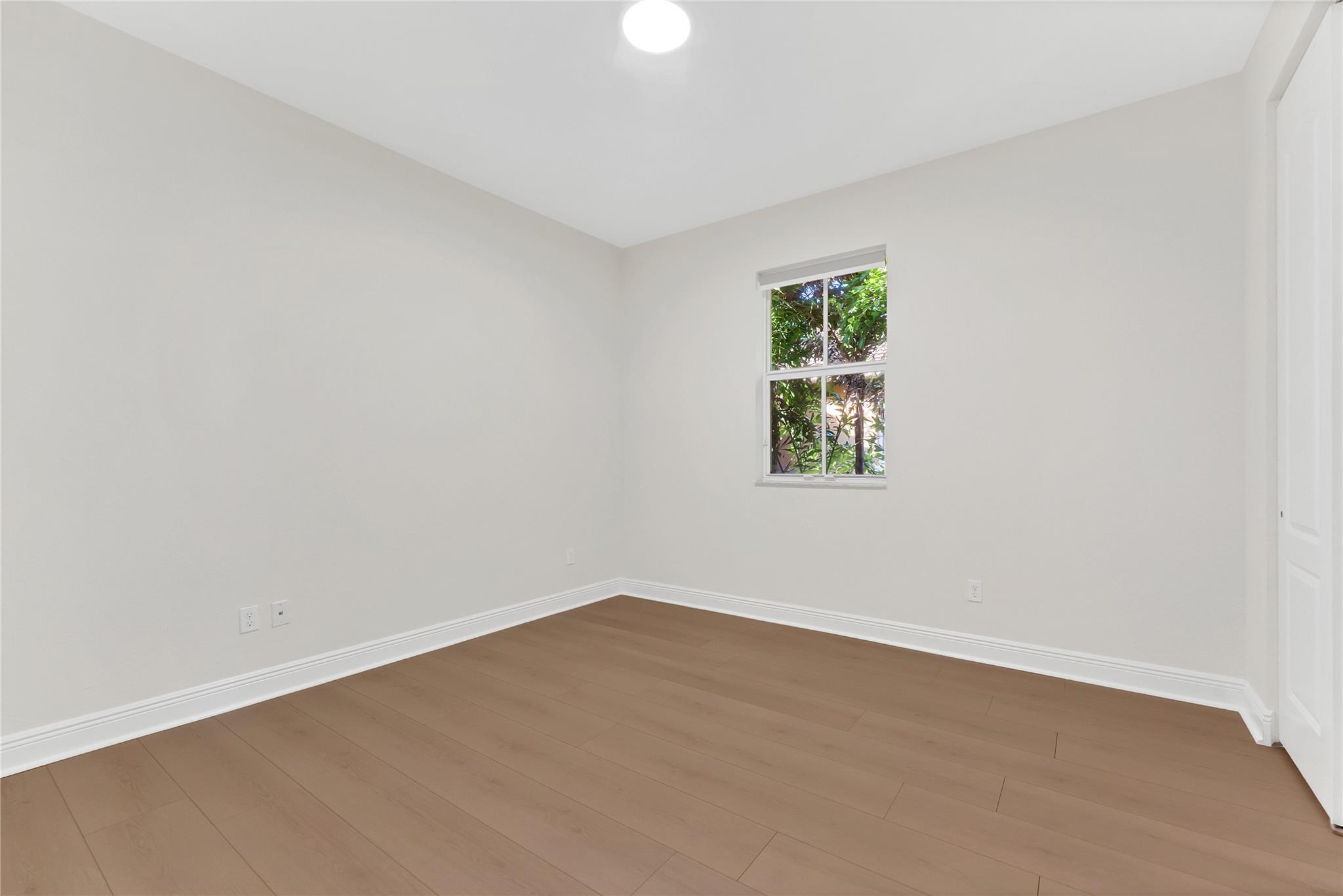 Debuys 180-147 B - Residential