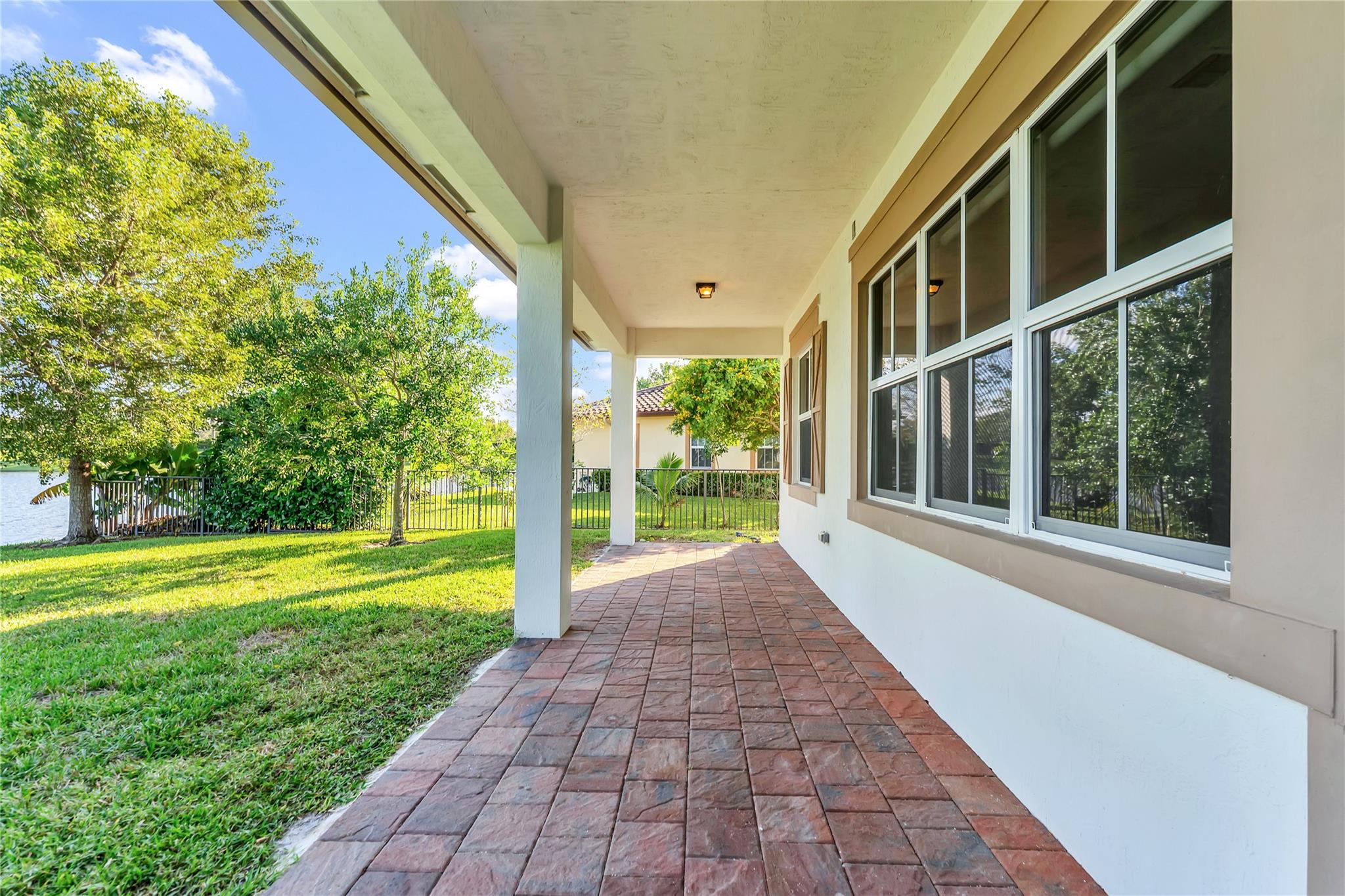 Debuys 180-147 B - Residential