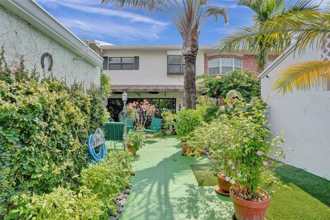 A home in Wilton Manors