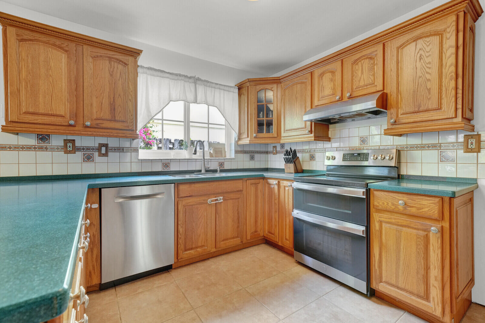 NEW RIVER ESTATES - Residential