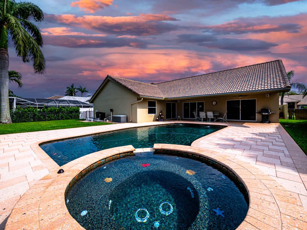 Photo of 6683 Blue Bay Circle, Lake Worth, FL 33467 (MLS # R10968496)