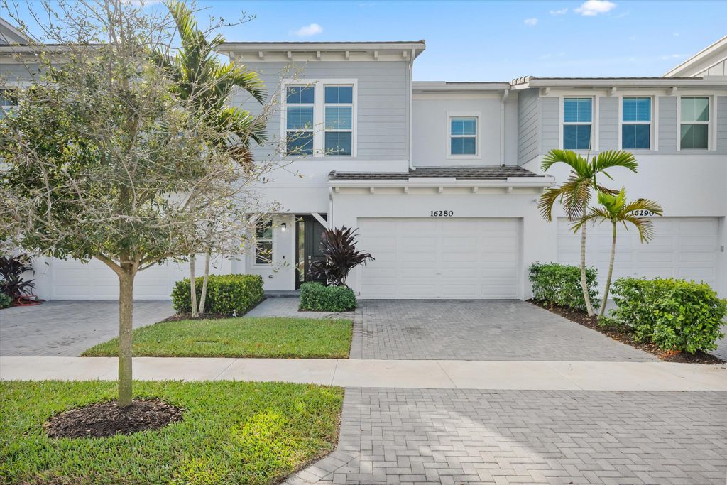 Photo of 16280 Oakview Drive, Westlake, FL 33470 (MLS # R11164778)