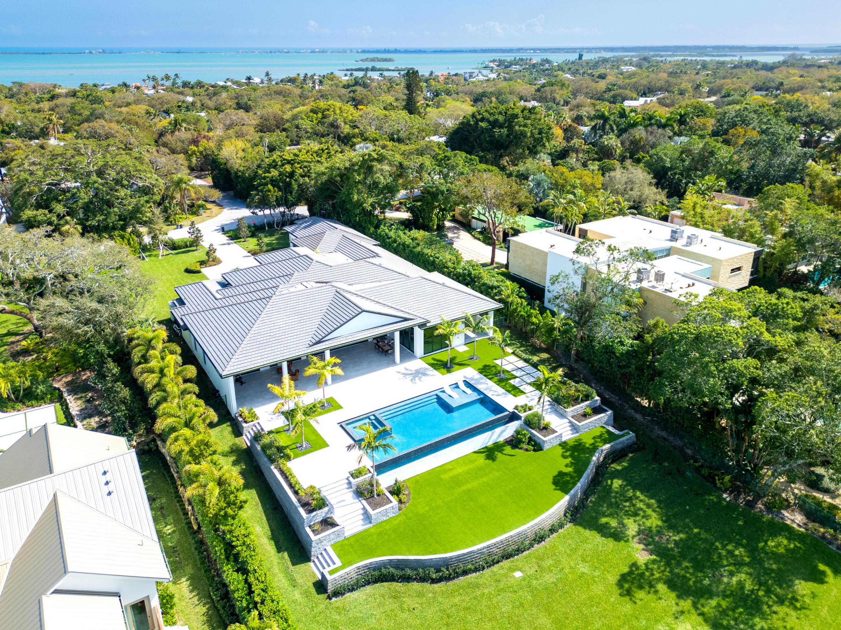 Sewalls Point - Residential