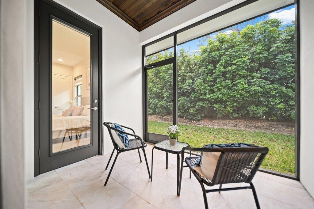 Sewalls Point - Residential